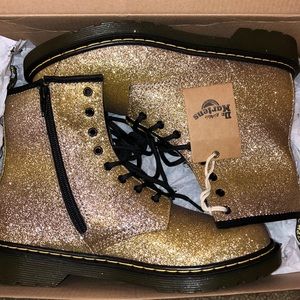 Dr. Martens